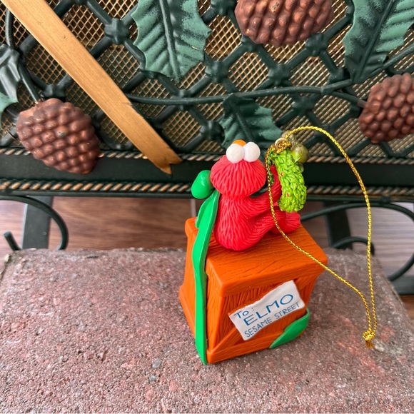Elmo from Sesame Street Christmas ornament Added extra is small plush of Elmo - Picture 6 of 6